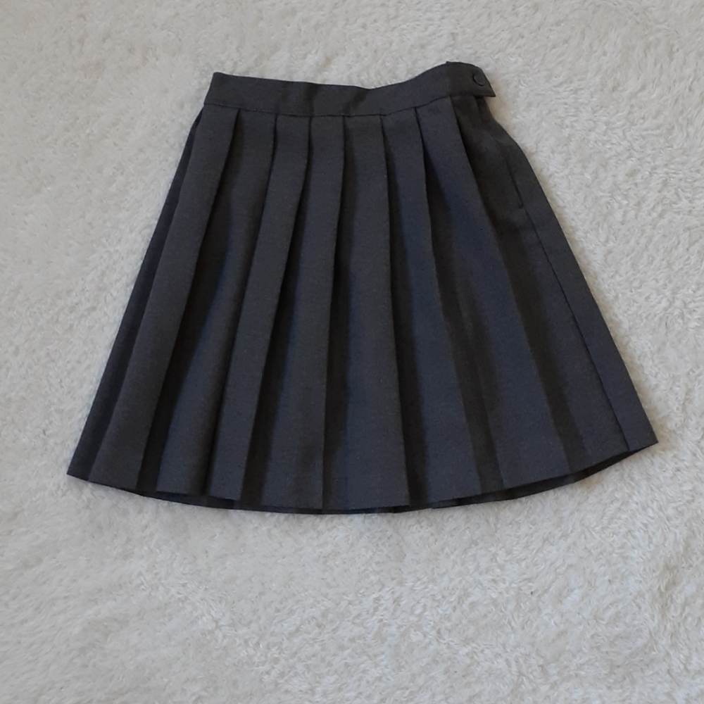 French Toast Girls Dark Gray Pleated Skirt Size 6X